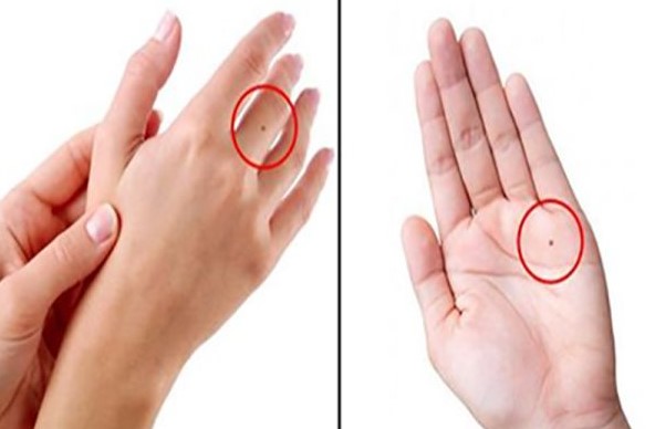 Ý nghĩa của nốt ruồi phong thủy giữ tiền Y nghia noi ruoi phong thuy giu tien
